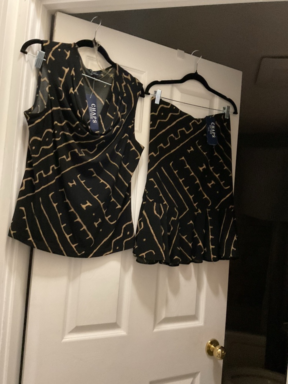 Chaps Black and Tan Abstract Print Cowl-Neck Set